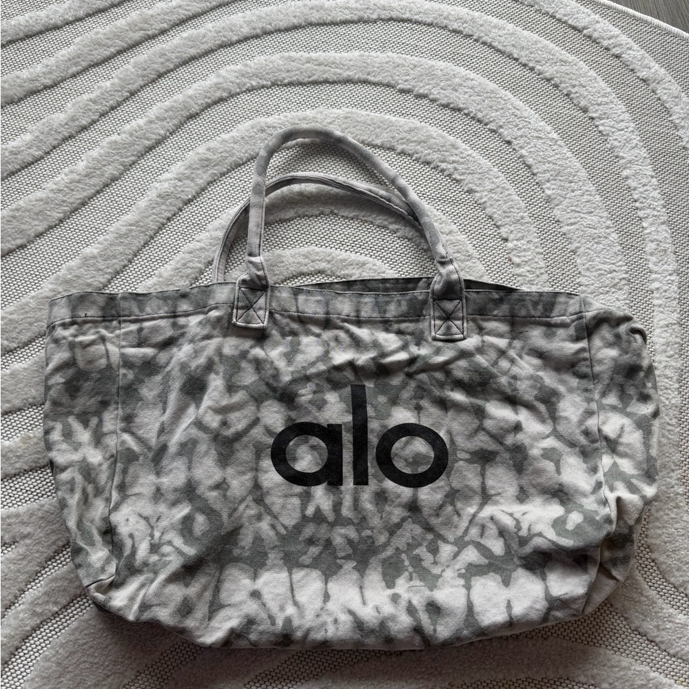 ALO Yoga Gray Tie-Dye Canvas Tote